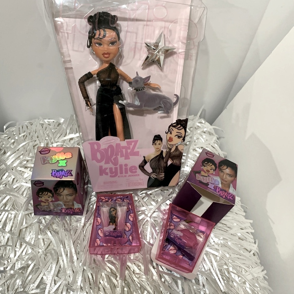 Kylie Bratz doll lot New